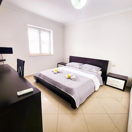 Apartment Sweet New Pazar Тирана Экстерьер фото